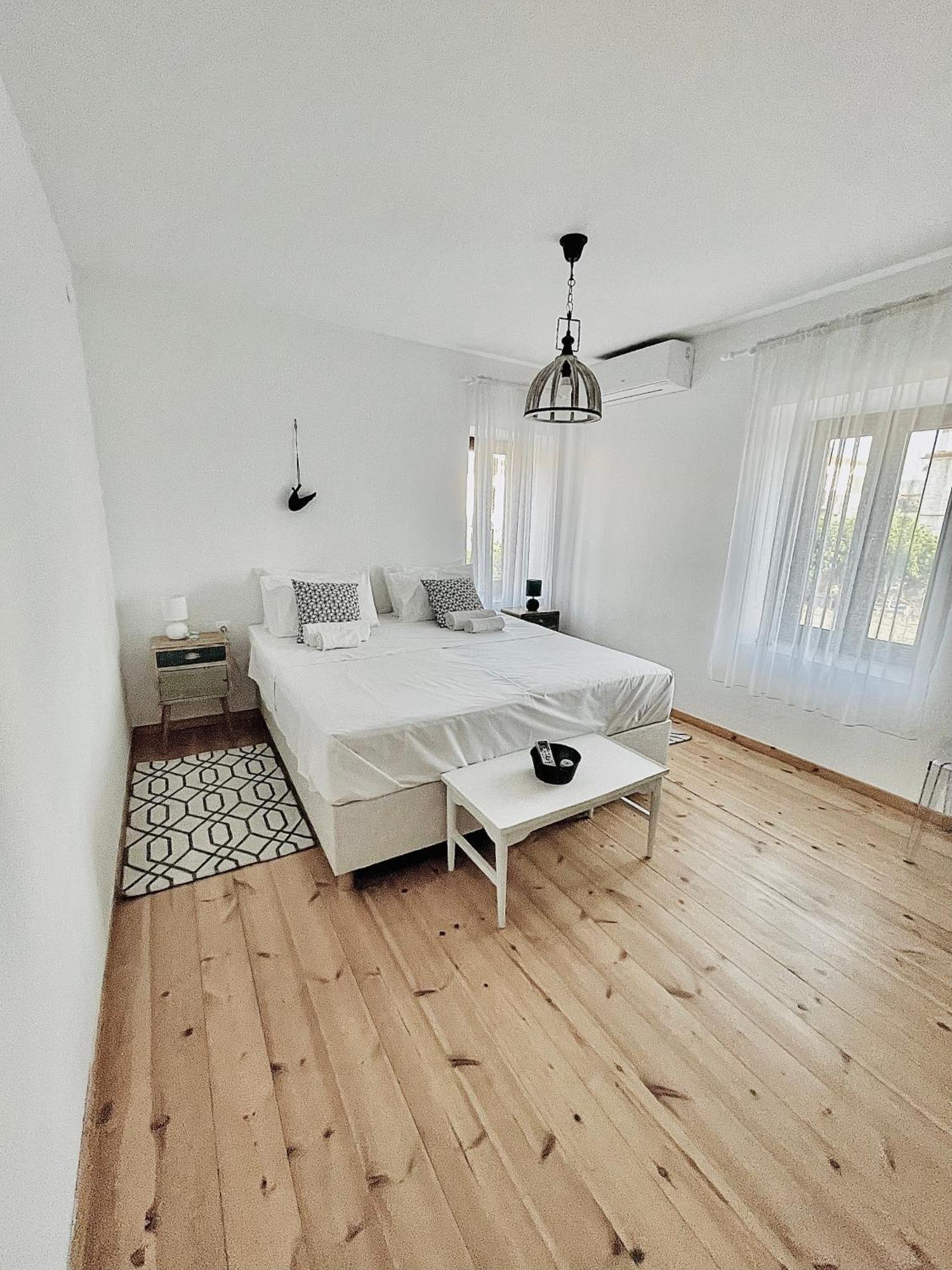 Villa 1880 Ájos Nikólaos Eksteriør bilde